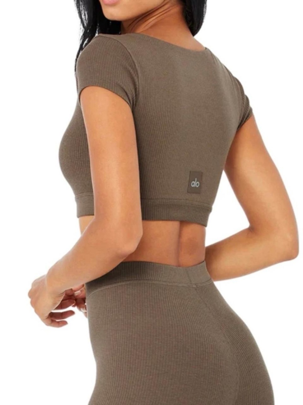 🔥NWT ALO Yoga Blissful Henley Bra Top in Small